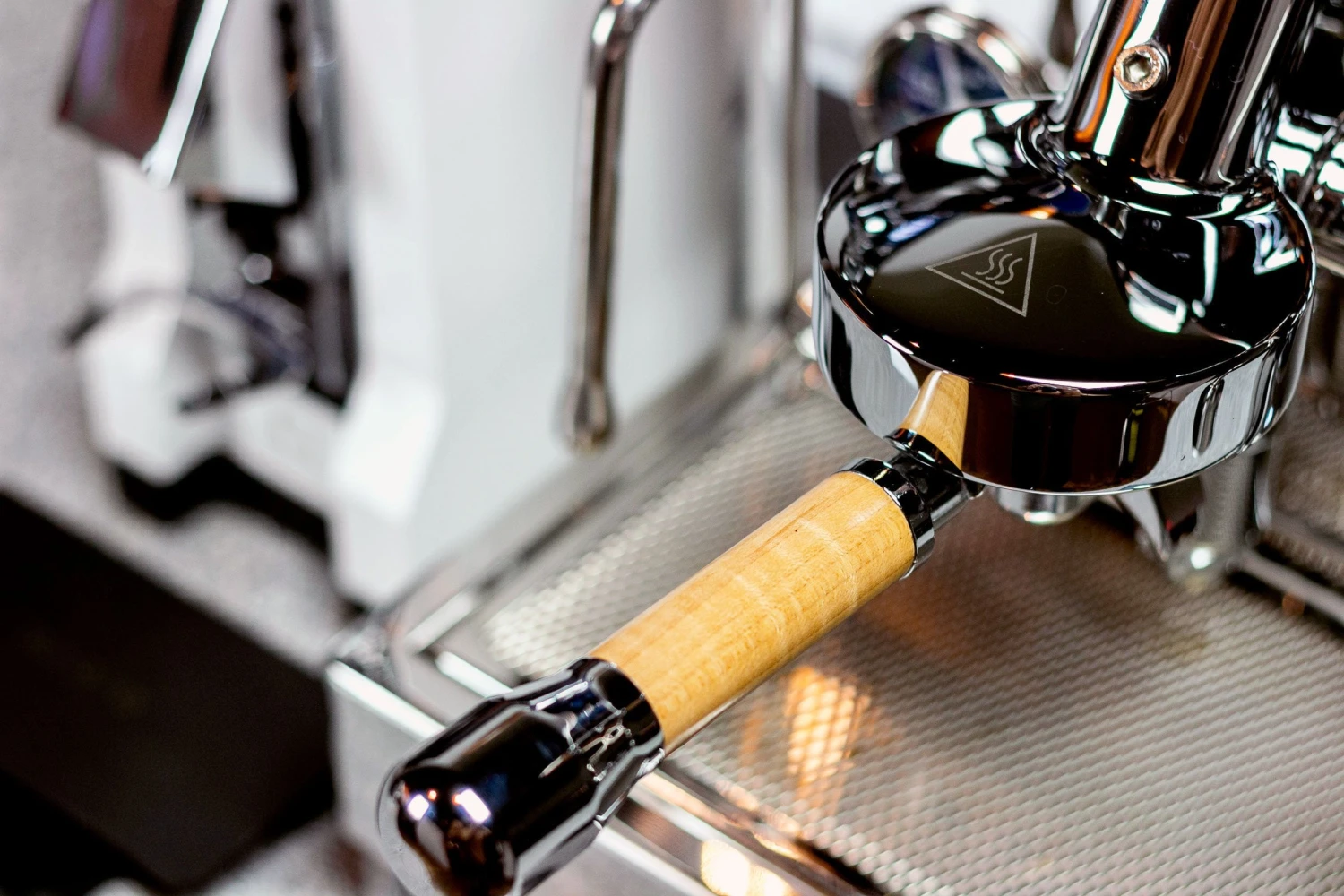 Clive Wood Shop Accessories Style 7 Wood Spouted Portafilter 11 Clive Wood Shop Accessories Style 7 Wood Spouted Portafilter