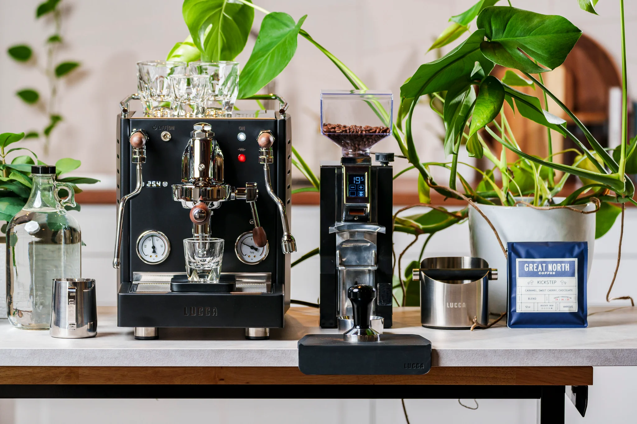 Clive Coffee shop -Clive Coffee shop LUCCA X58 Espresso Machine Black Lifestyle by Clive Coffee 03